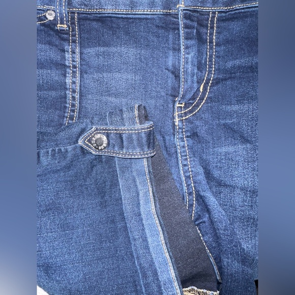 Guess Denim Shorts size 32 - Picture 8 of 13